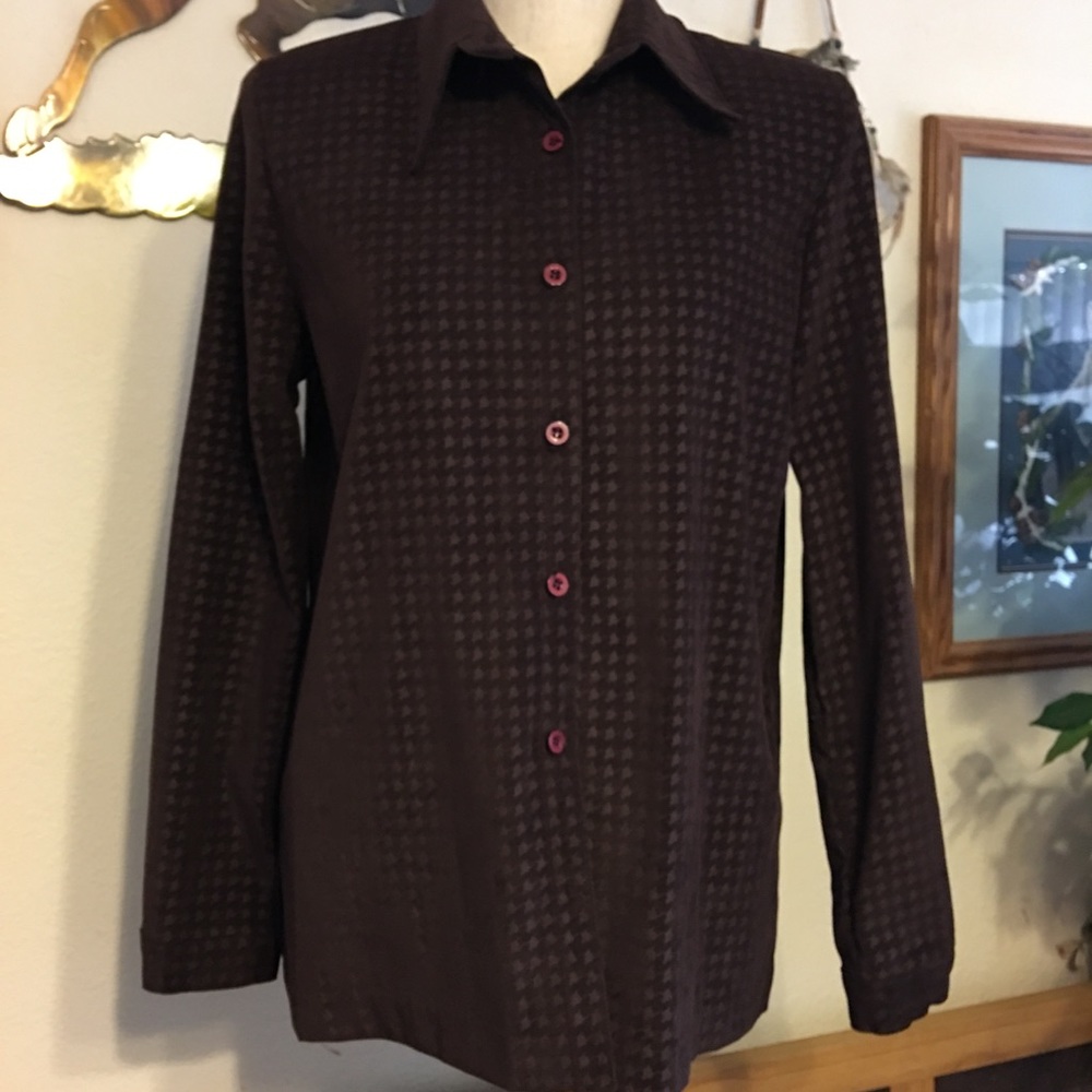 Jaclyn Smith brown soft button front shirt S
